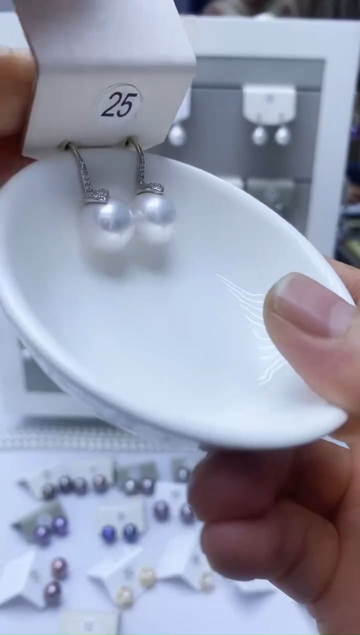 【闪购商品】淡水珍珠耳饰银S925镶嵌25