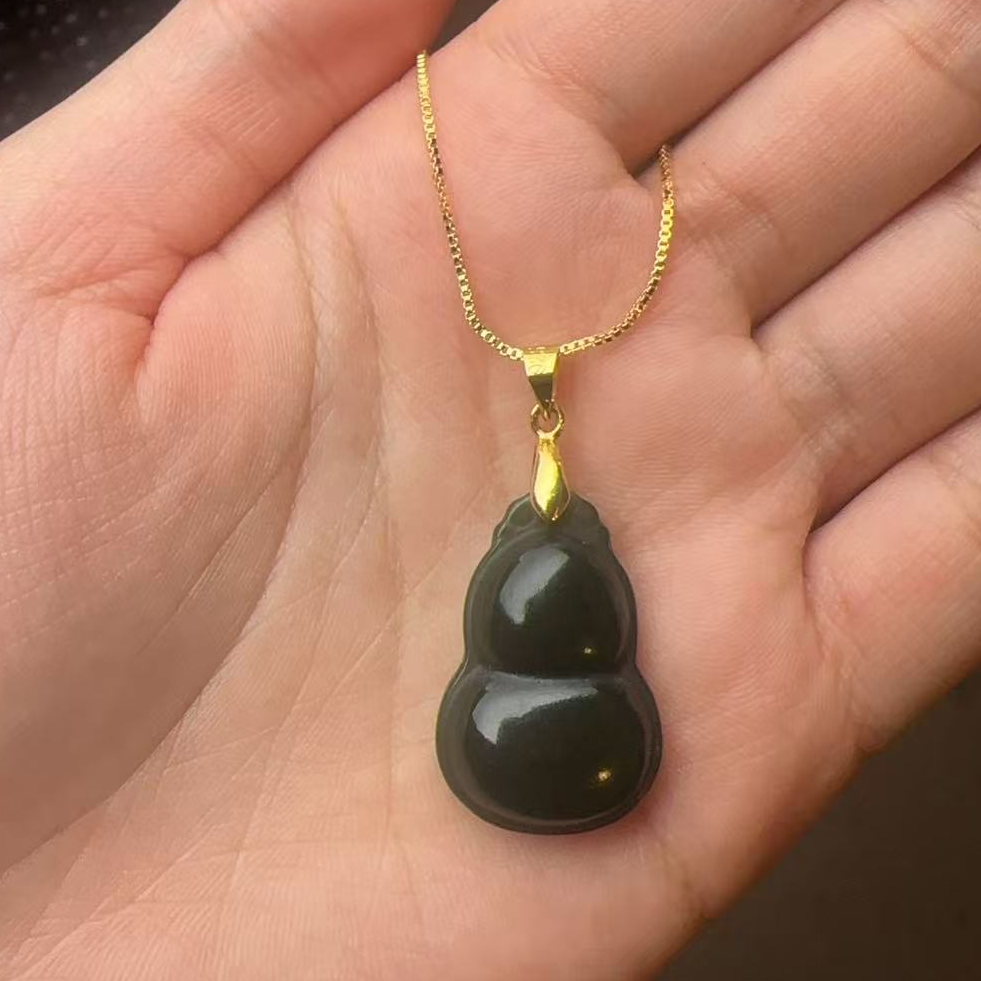 【上新了故宫】和田玉葫芦吊坠