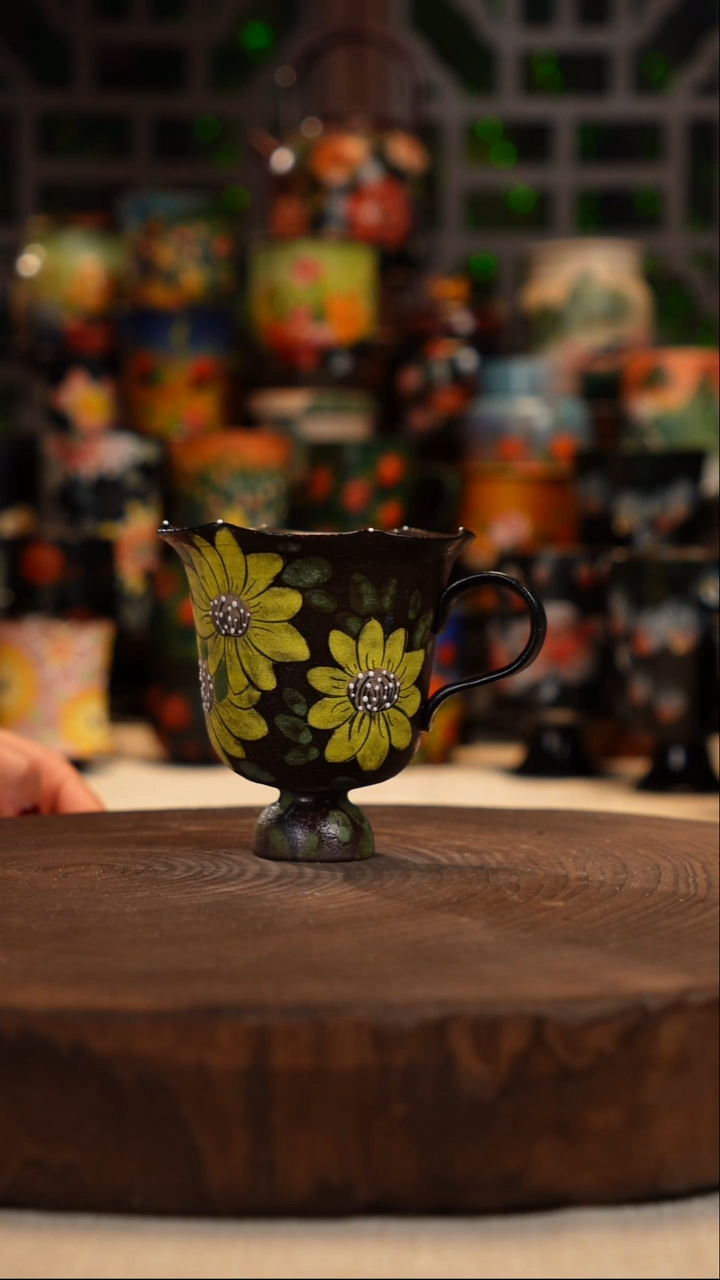 油画     釉下彩    水杯