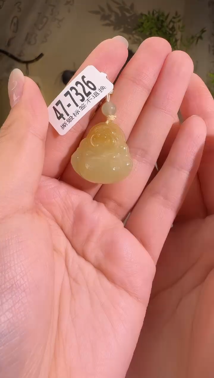 和田玉未镶嵌颈饰佛公 7326