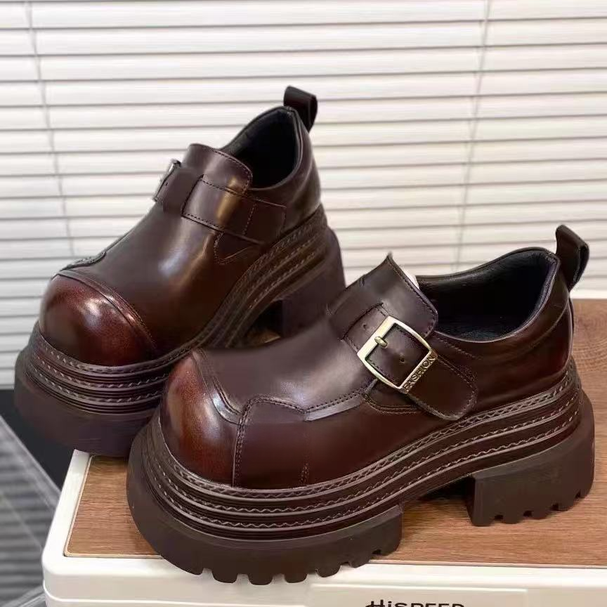 欧货2025早春新真皮时尚卡扣低帮鞋圆头松糕厚底乐福鞋英伦风女鞋