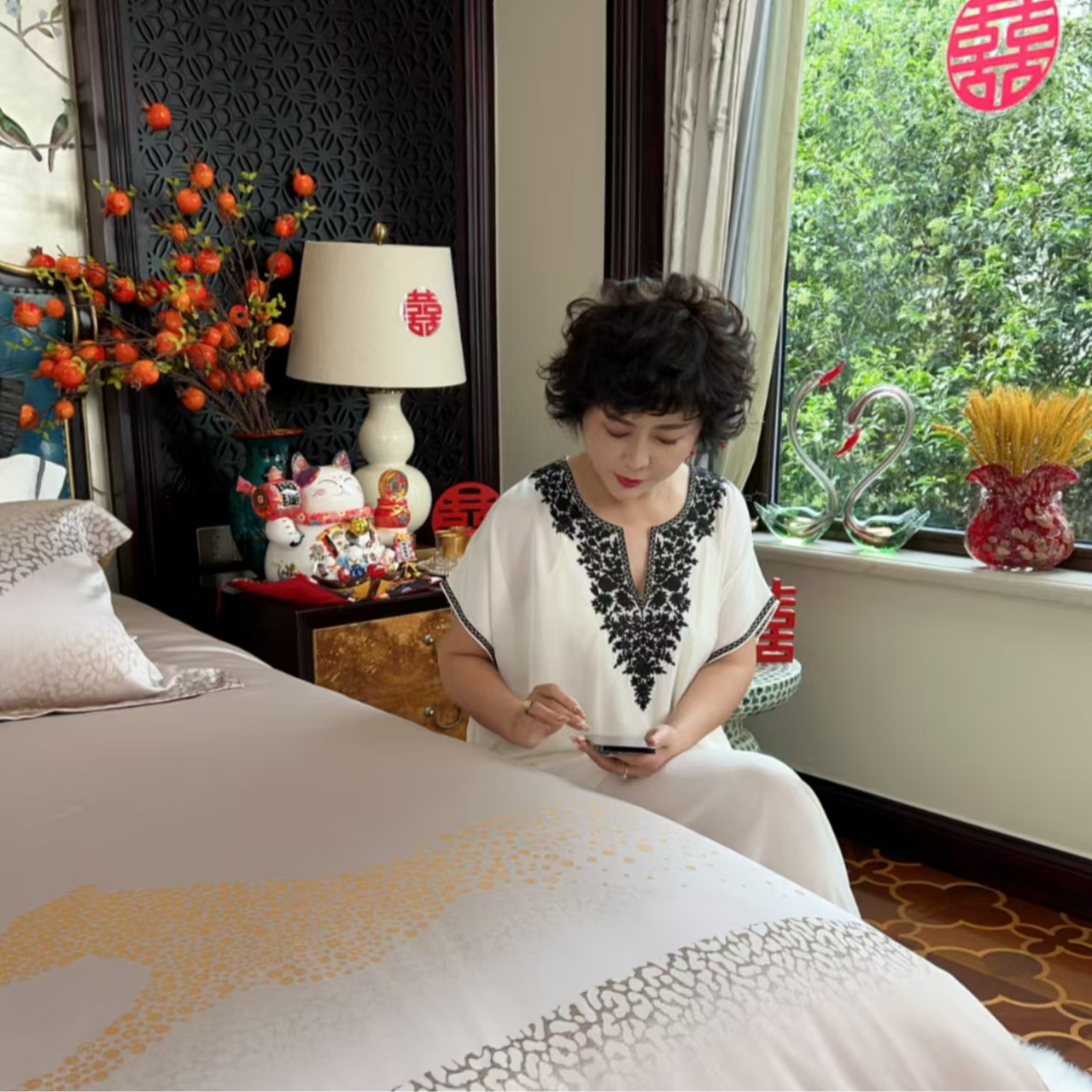 时尚抱枕轻奢芭莎抱枕沙发抱枕50*50cm/黑棕