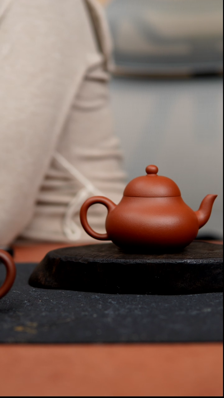 茶壶紫砂大红袍梨形125cc