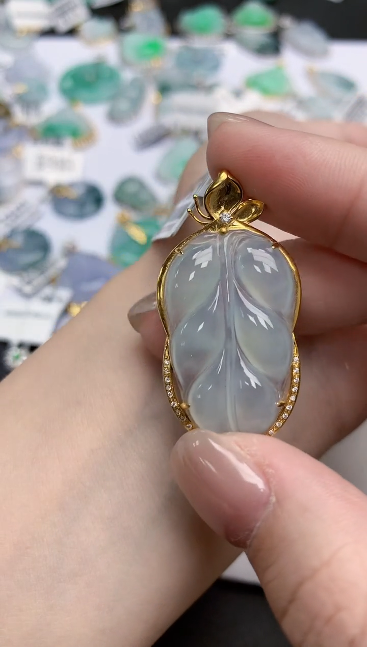 【闪购商品】翡翠颈饰18K金镶嵌天然缅甸翡翠A货