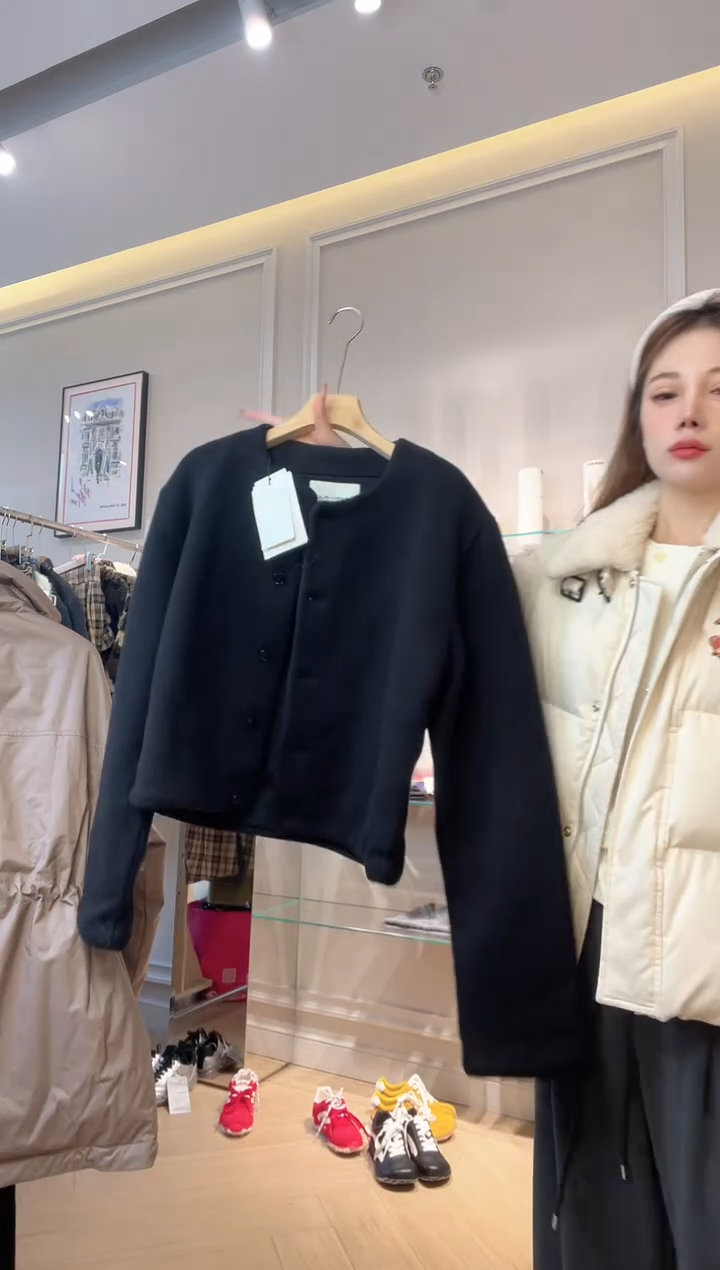 yearlyplan 针织棉服m码 原价2800