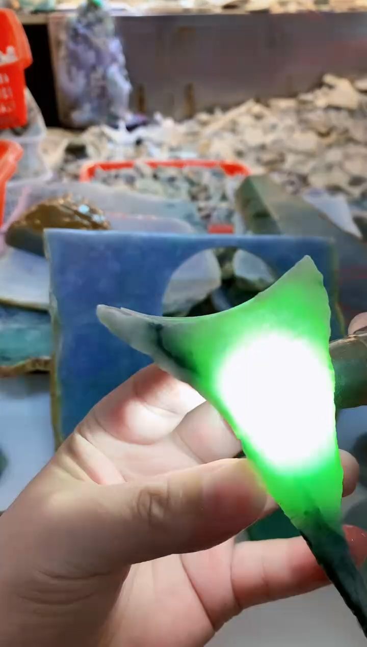 【闪购商品】翡翠颈饰未镶嵌0东0翡翠珠宝308