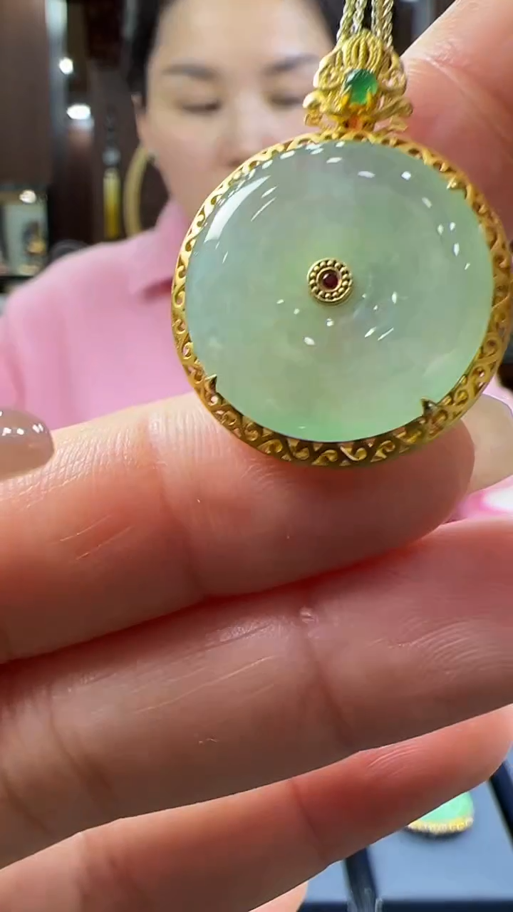 【闪购商品】翡翠挂件18K金镶嵌平安扣 不含链