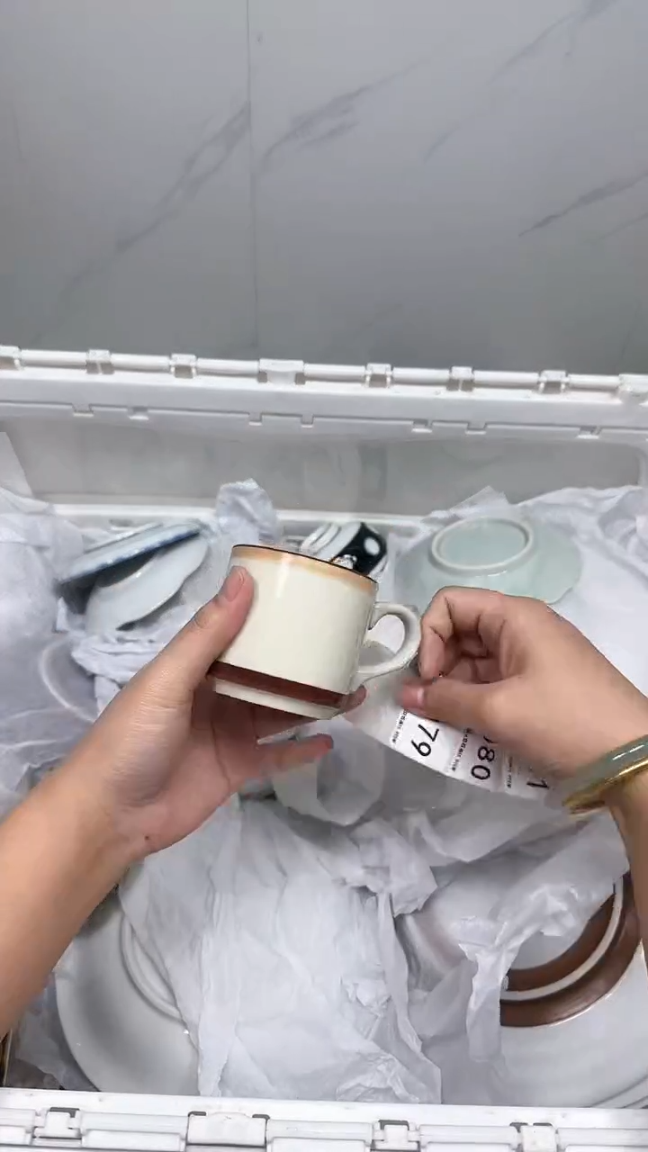 【闪购商品】079回流瓷器默认微瑕，18.8包邮1