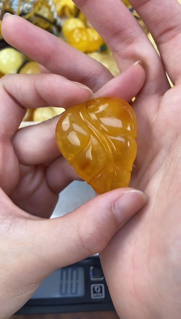 裸石琥珀未镶嵌天然琥珀蜜蜡