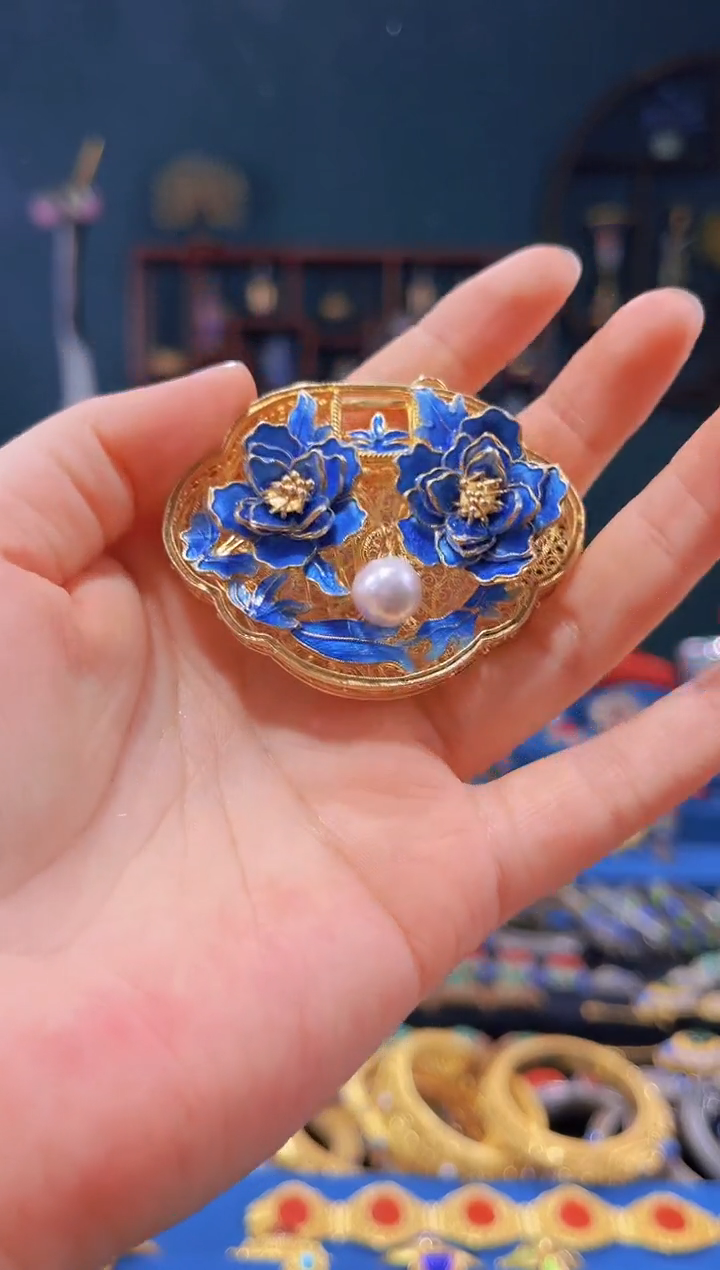 【闪购商品】非遗绝技 花丝如意锁吊坠