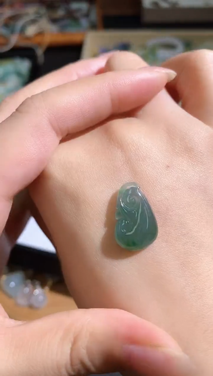 【闪购商品】定制翡翠未镶嵌250308128