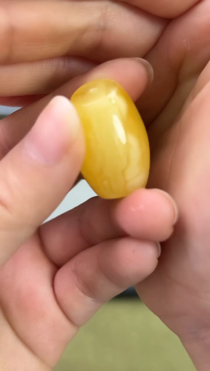 裸石琥珀未镶嵌琥珀蜜蜡吊坠