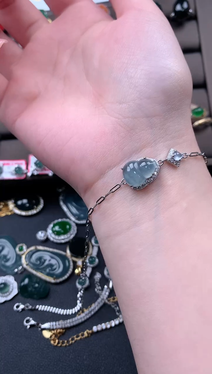 【闪购商品】翡翠戒指银S925镶嵌52141