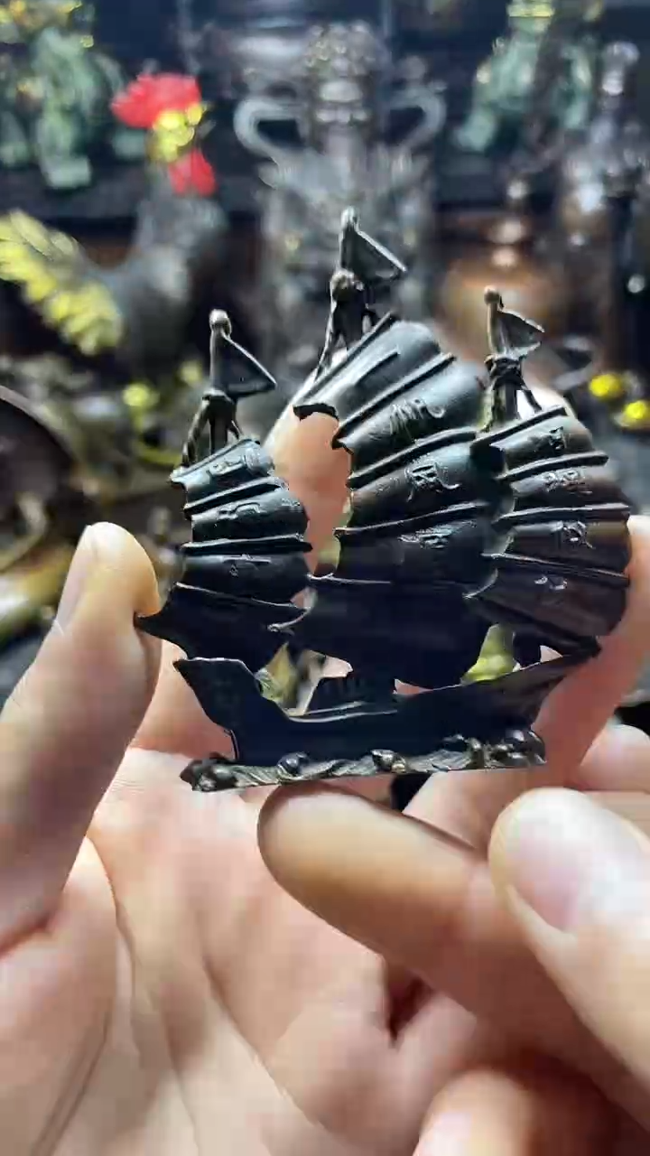 闪购链接，点击下单，有运费险，铜摆件