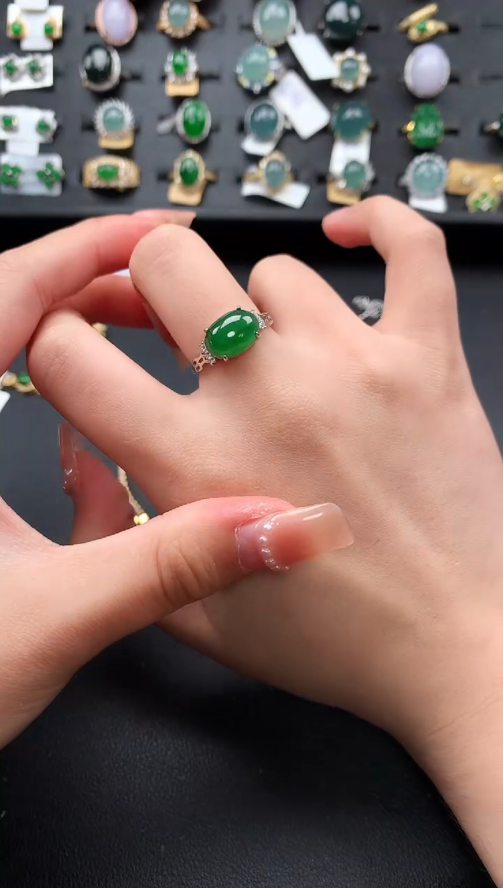 【闪购商品】翡翠戒指银S925镶嵌512324124