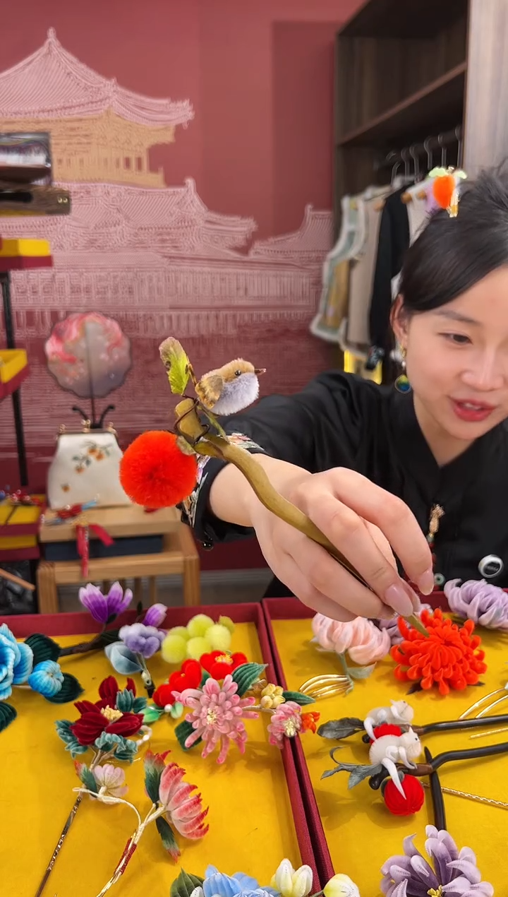 【闪购商品】刺绣非遗绒花（发饰）