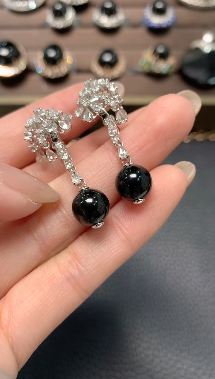 【闪购商品】翡翠耳饰18K金镶嵌C71翡翠