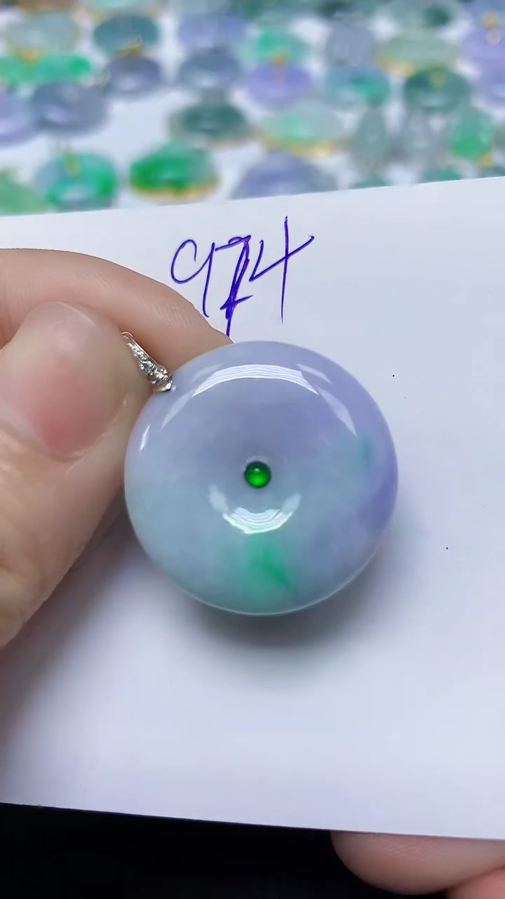 翡翠18K金镶嵌颈饰天然自然緬甸A貨翡翠