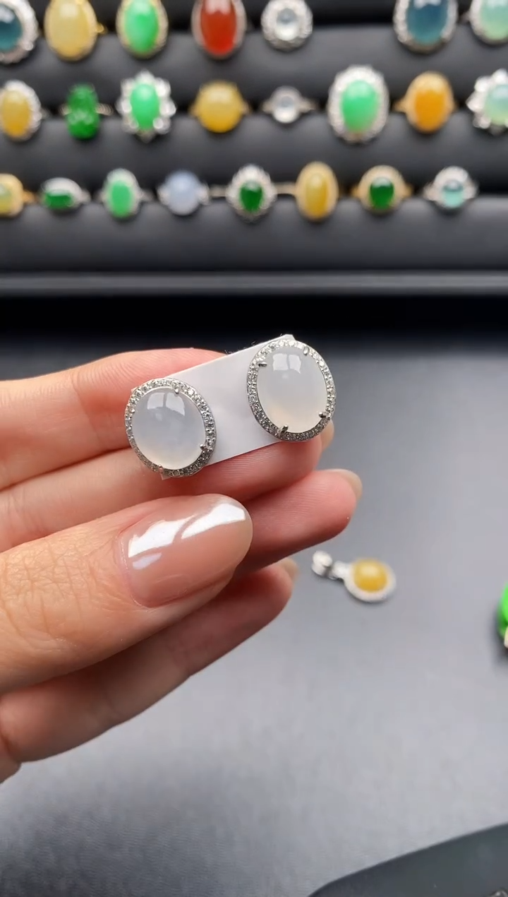 银S925镶嵌翡翠耳饰一物一证一礼盒