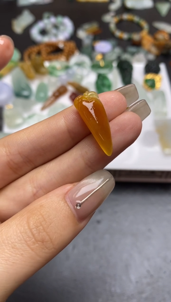 【闪购商品】定制翡翠未镶嵌翡翠毛货~