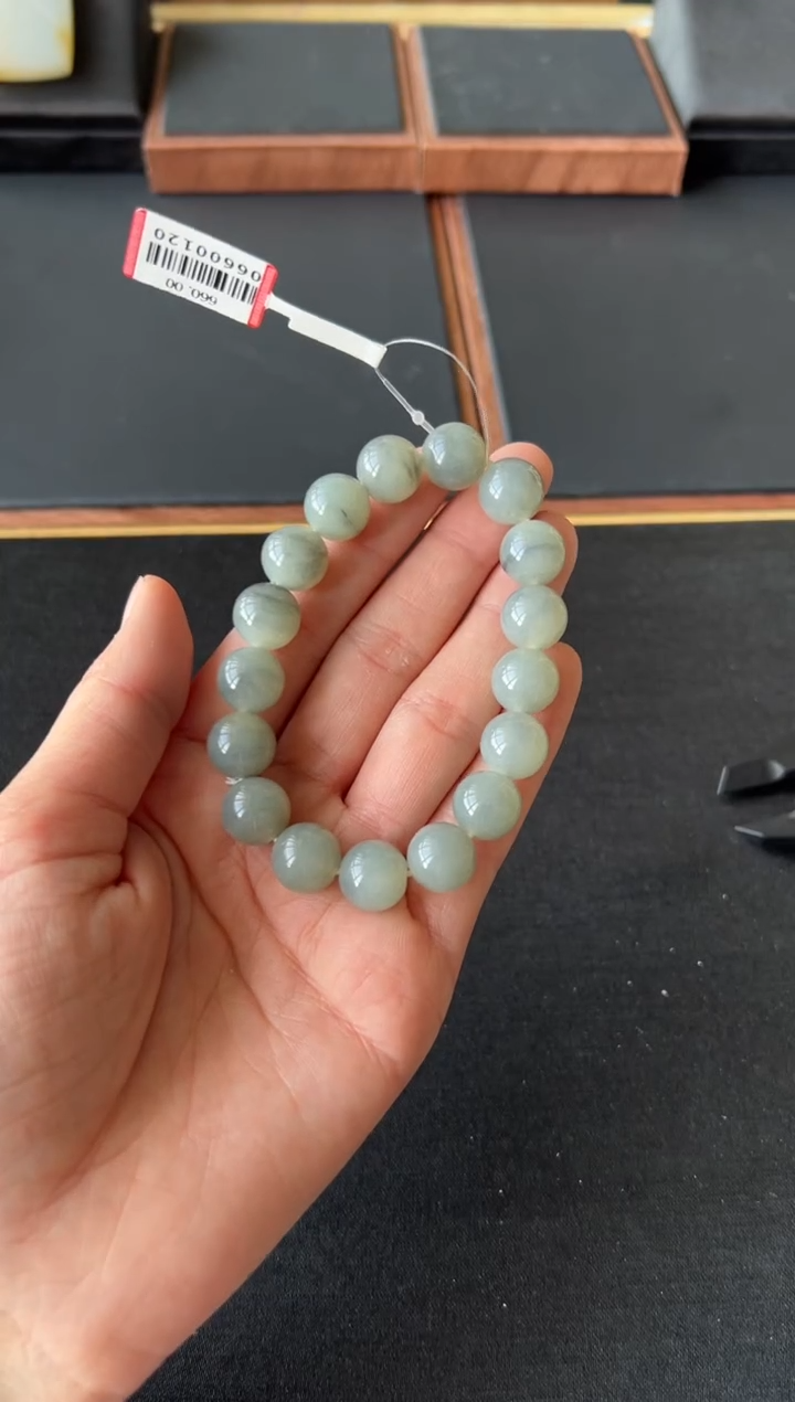 【闪购商品】和田玉手串未镶嵌若羌微色差卡12