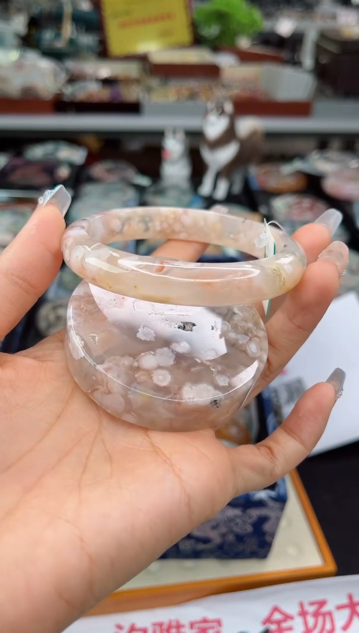 【闪购商品】石英质玉手镯未镶嵌64圈口（赠品镯心）3918259