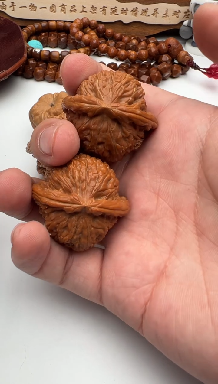 【闪购商品】文玩核桃吊坠文玩核桃