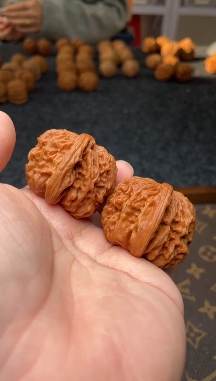 把件文玩核桃B  71号    45尺 四座楼