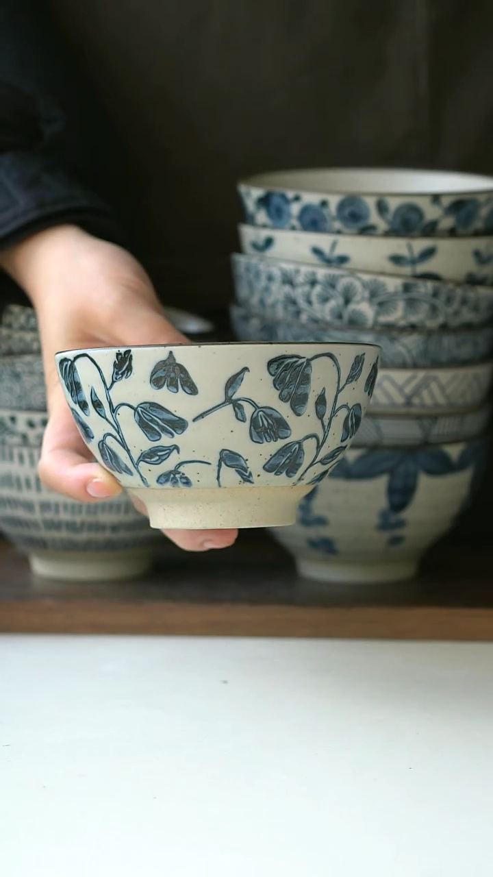 【闪购商品】陶瓷手绘铃兰米饭碗@4-2@