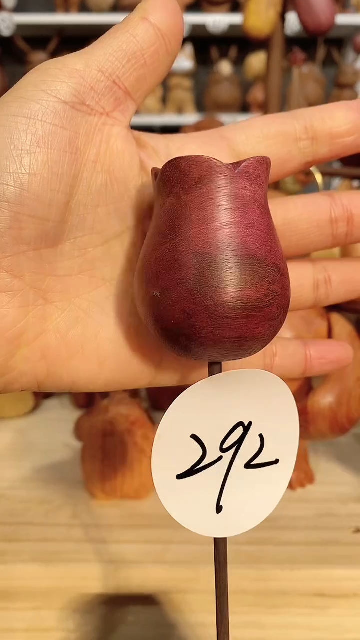 【闪购商品】木木雕摆件可爱卡通
