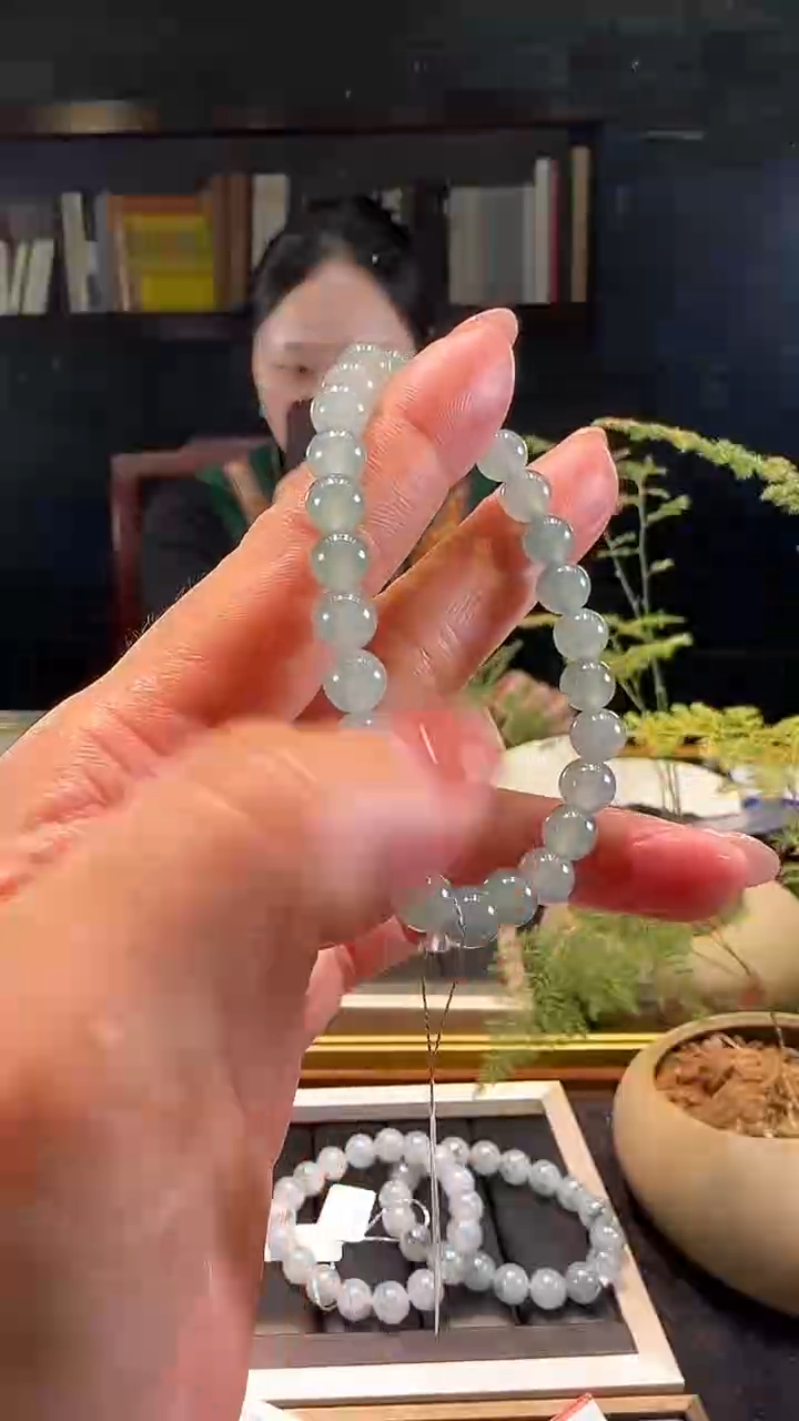 【闪购商品】翡翠手链未镶嵌天然缅甸翡翠晴底手珠串