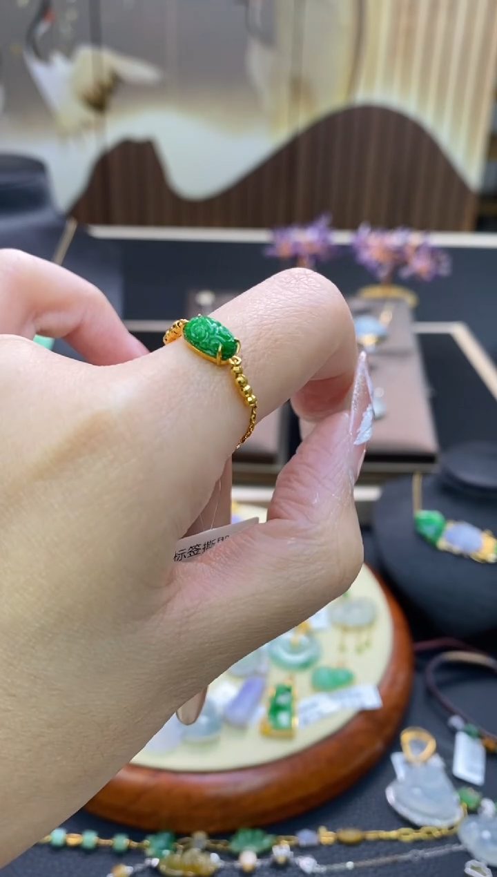 【闪购商品】翡翠颈饰18K金镶嵌净货12016