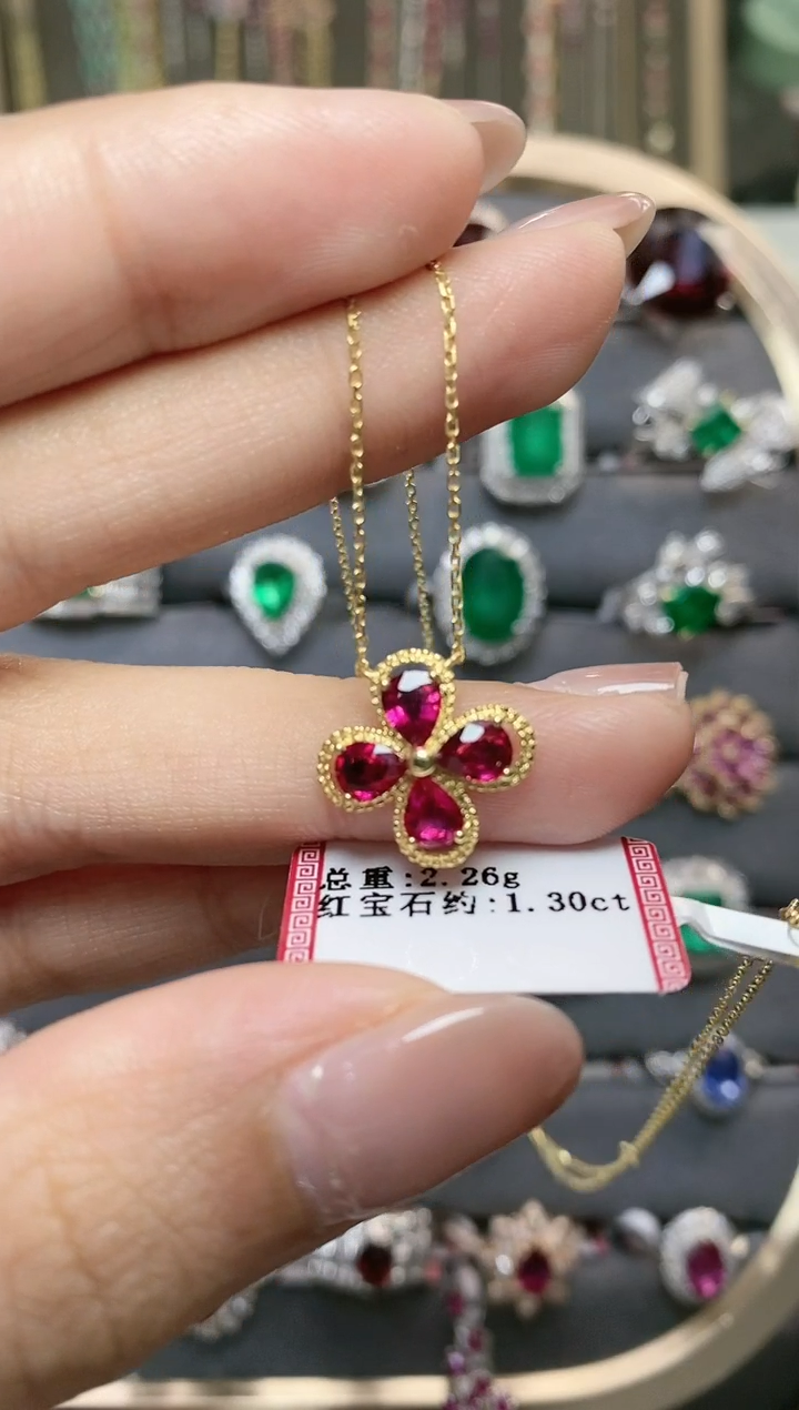 项链18K金镶嵌红宝石·