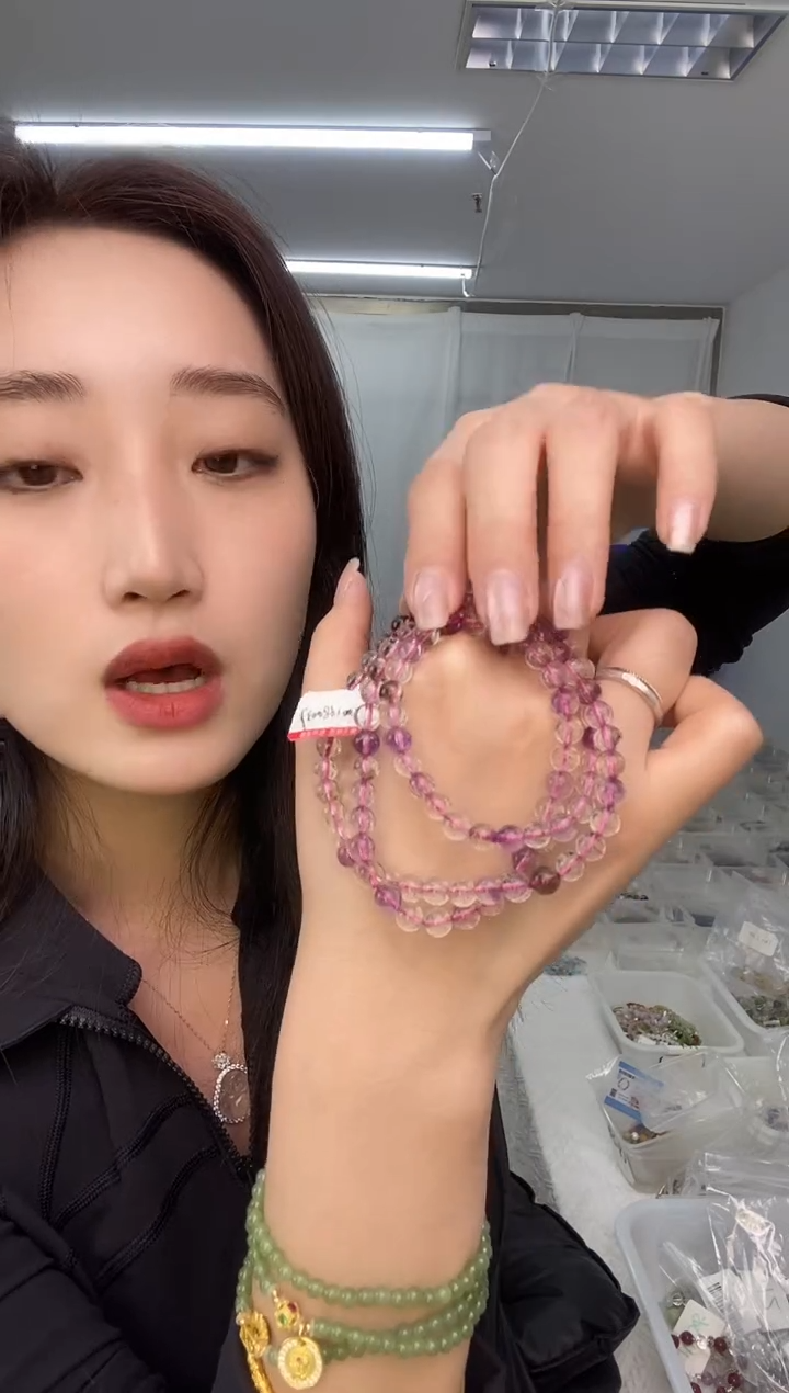 水晶手链未镶嵌天然珠宝多样性发其一