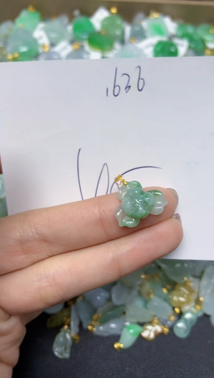 【闪购商品】翡翠颈饰18K金镶嵌 天然翡翠A货