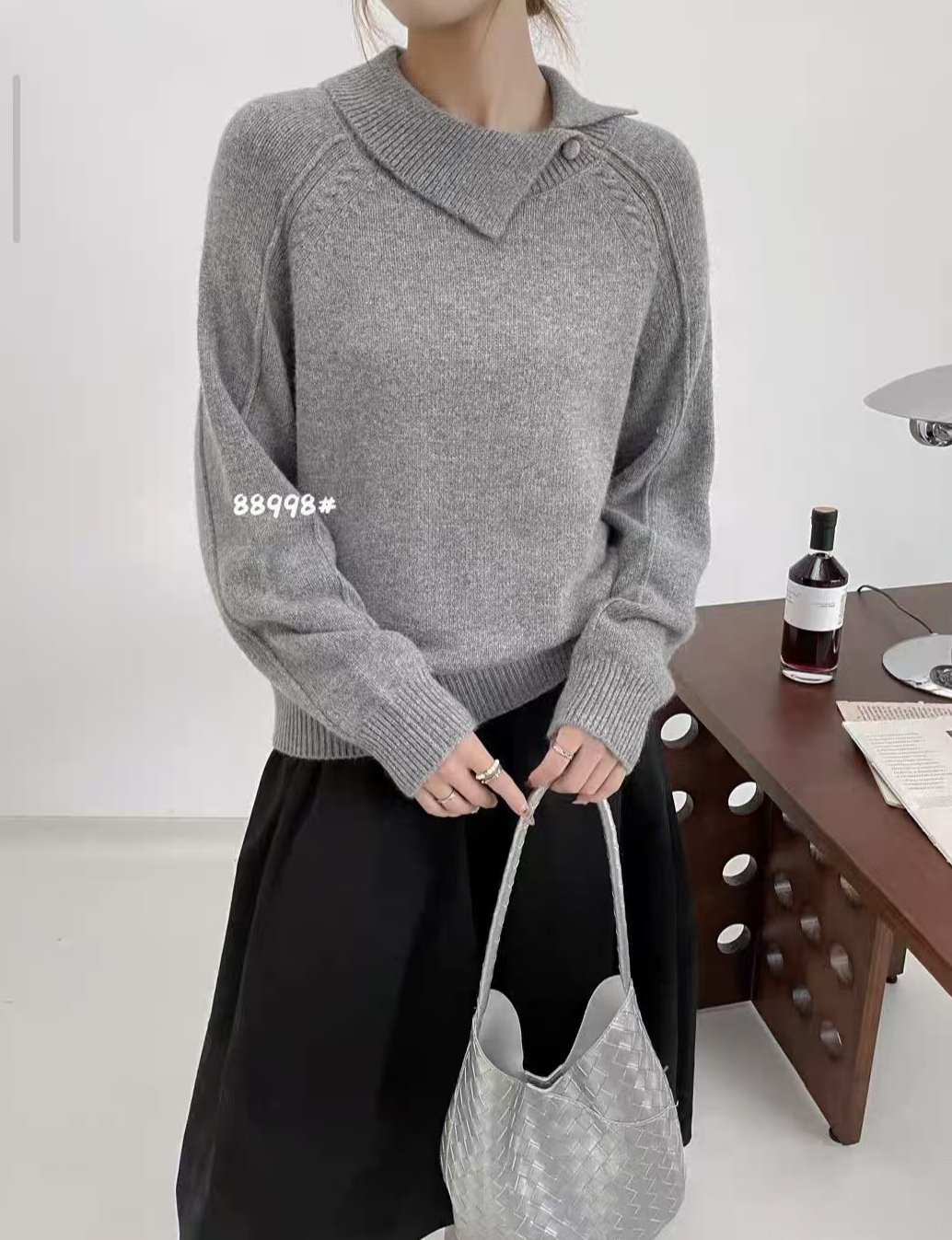 纯色翻领法式洋气针织毛衣打底衫秋冬季新款网红女装上衣显瘦百搭