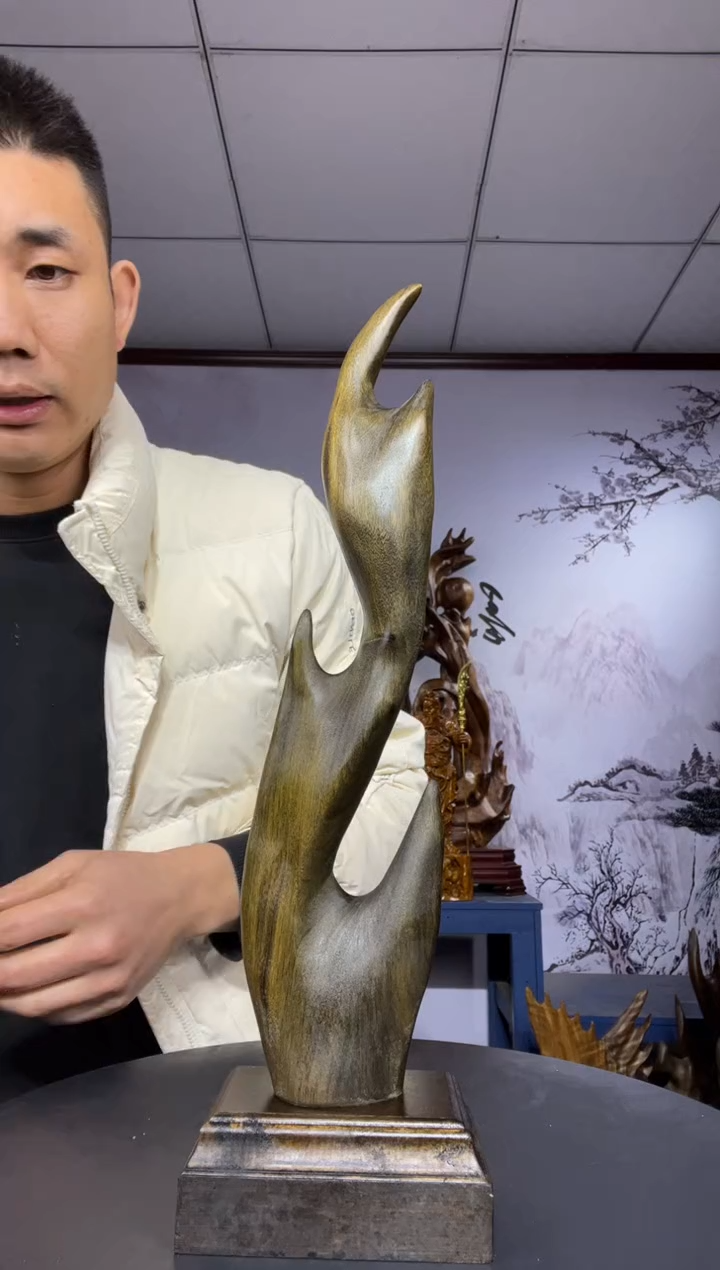 金丝楠木雕款勇***坊金丝楠木工艺品摆件