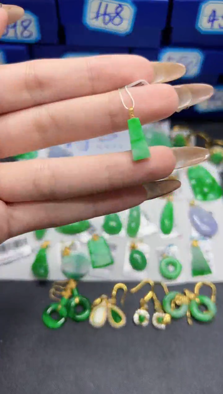 【闪购商品】翡翠颈饰18K金镶嵌Y缅料A货/支持复检/一件