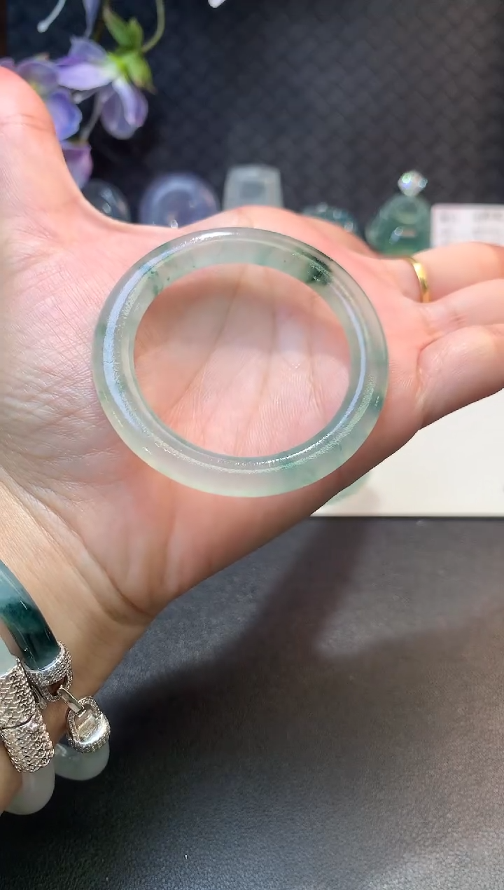 未镶嵌定制翡翠毛货41.5*7.4*5.8