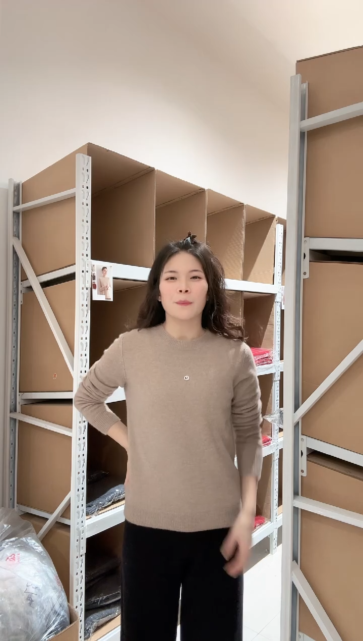 康赛妮小羊 打底衫m 110斤  燕麦色