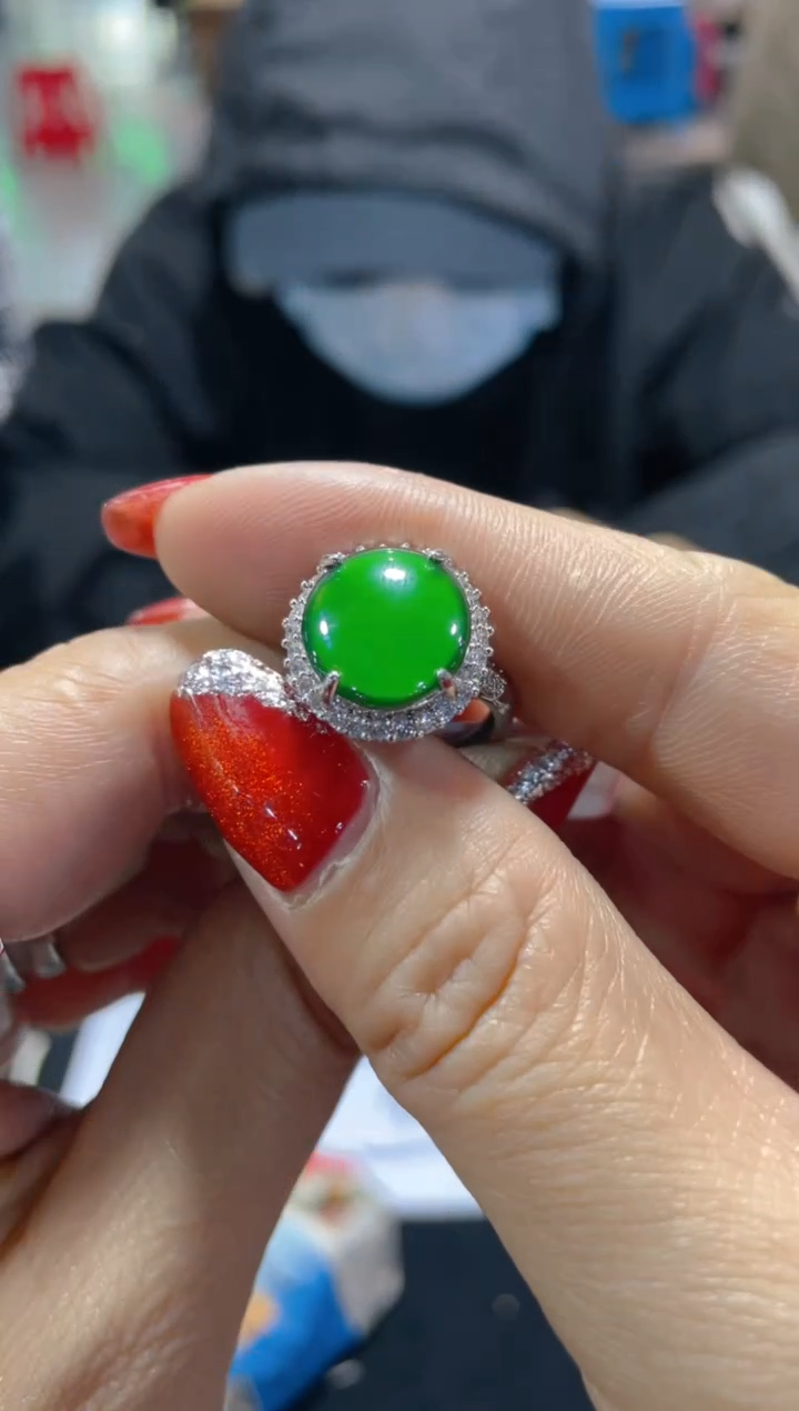 【闪购商品】定制翡翠未镶嵌天然A货翡翠多样性发货拍一发一