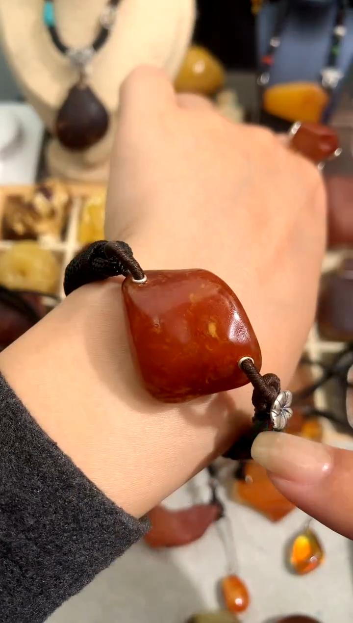 【闪购商品】蜜蜡裸石未镶嵌似玉