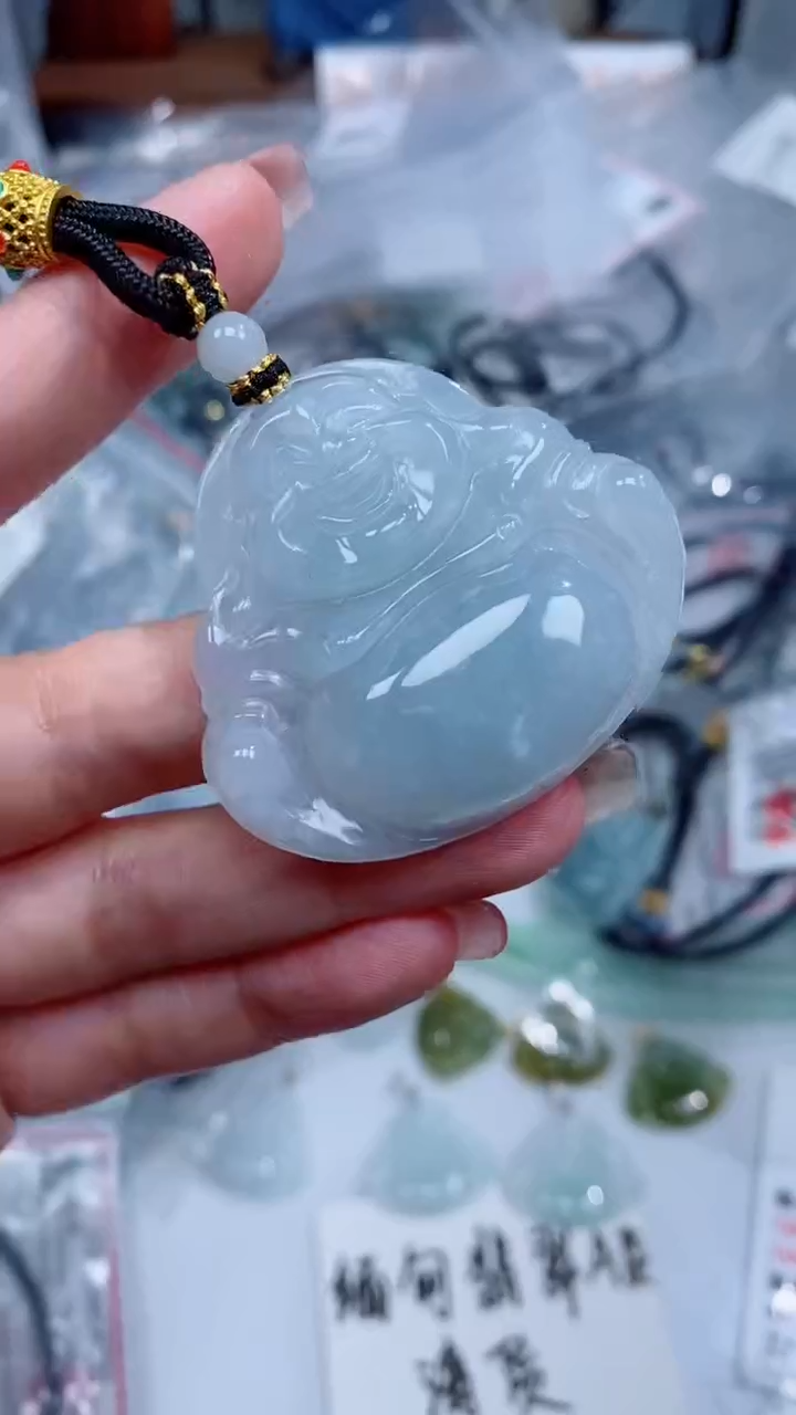翡翠未镶嵌颈饰吊坠