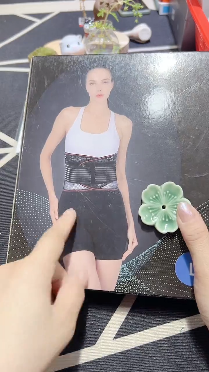 瓷片碗碟好物一件不留@@1