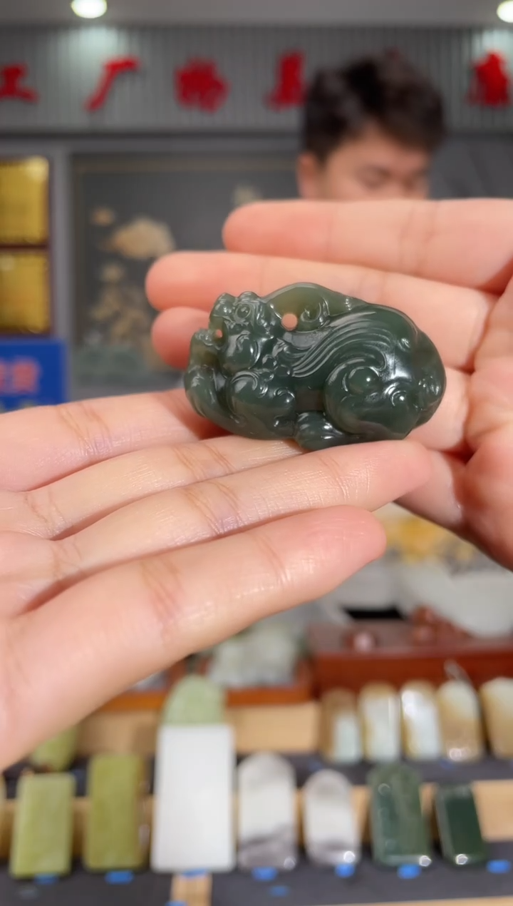 【闪购商品】和田玉（糖玉）颈饰未镶嵌拍一发一 多样性发货