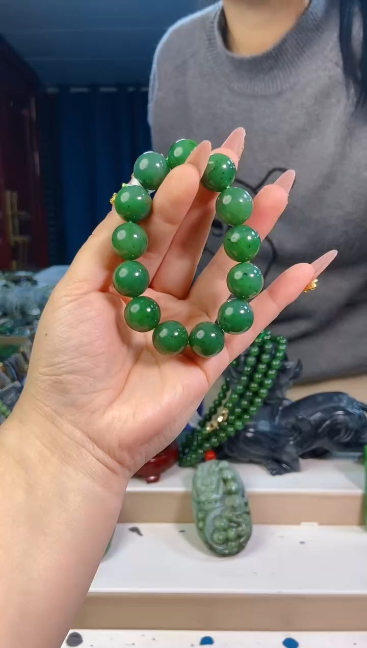 【闪购商品】和田玉挂件未镶嵌1