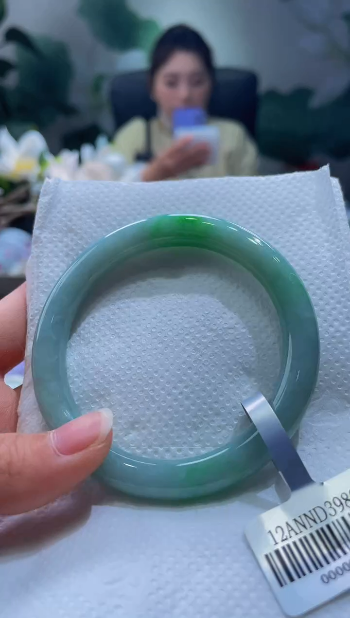 翡翠未镶嵌手镯310手镯55.4