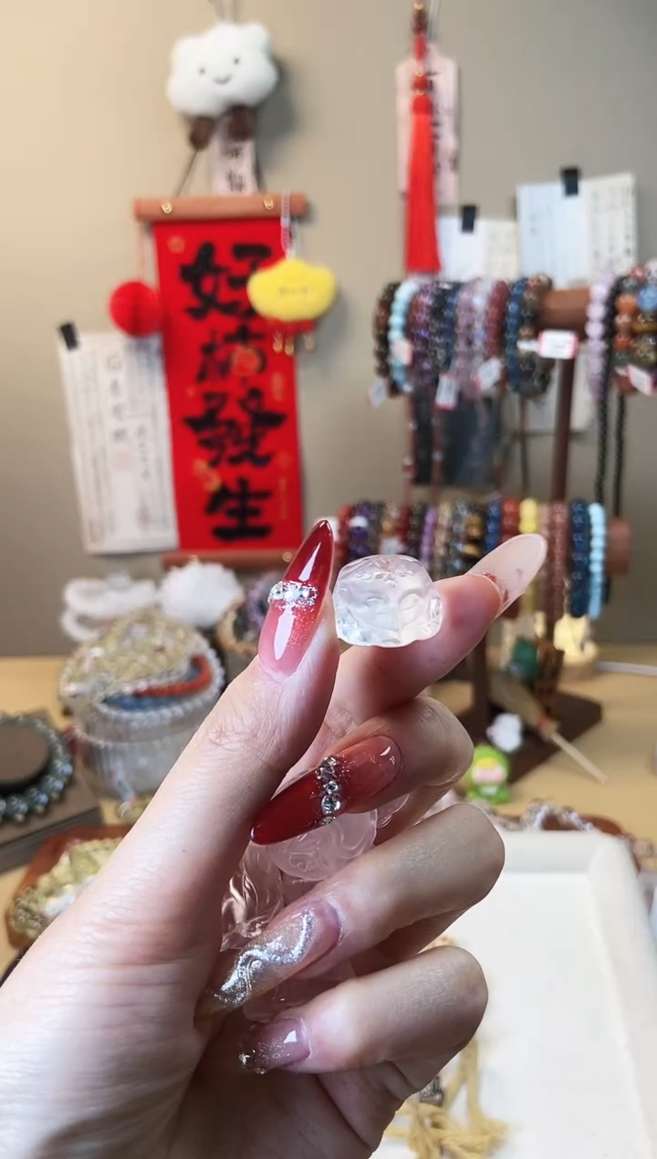 【闪购商品】水晶手链未镶嵌a40趴趴狐