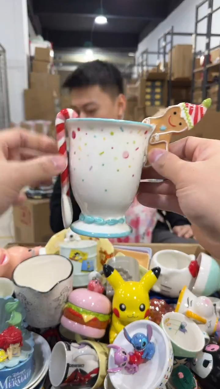 瓷片姜饼人一杯一勺