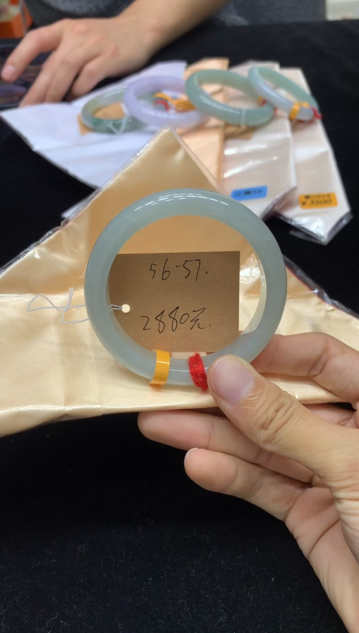 未镶嵌手镯翡翠推荐（48小时鉴赏期）